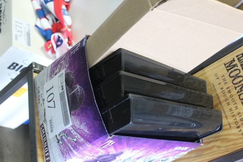 lot 107 image: Box Lot of Used Cash Drawers