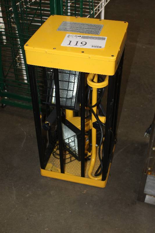 lot 119 image: Emergency Lighting Stand