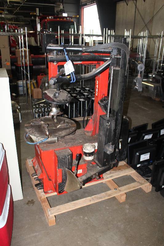 lot 133 image: Accu-turn Tire Changer