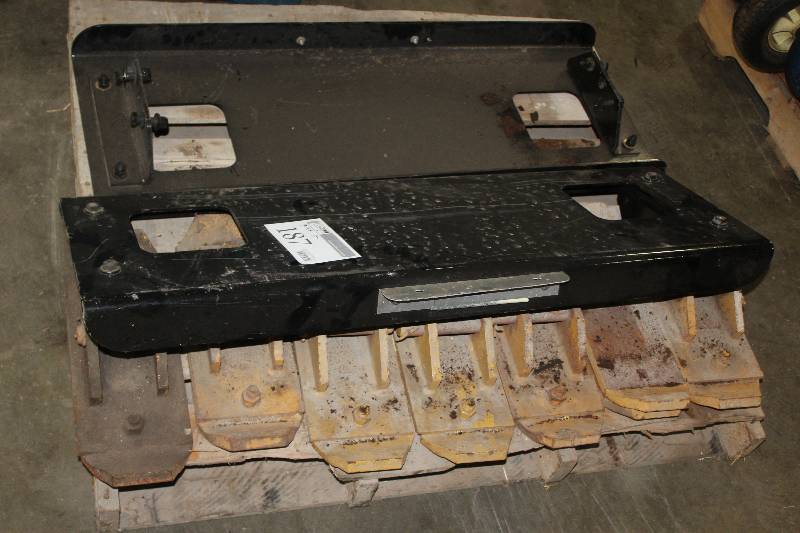 lot 187 image: Pallet Lot of (7) Heavy Duty Snow Blade Skid Shoes