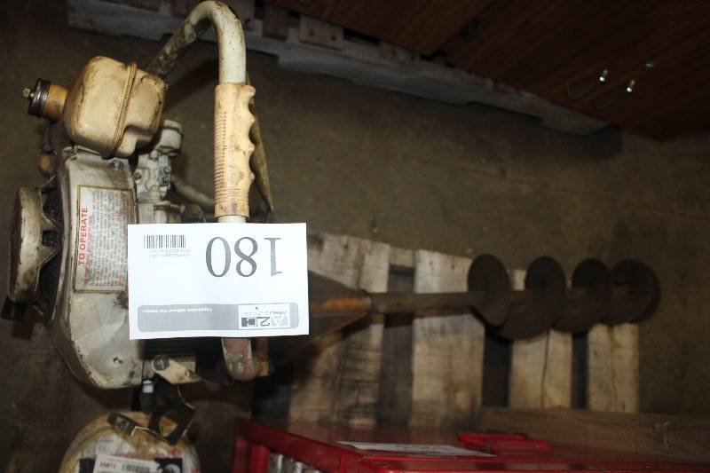 lot 180 image: Ice Auger