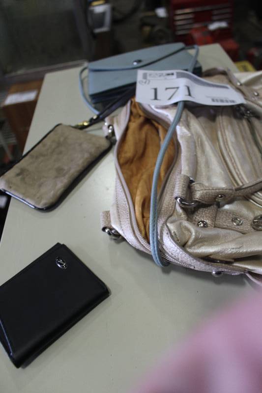 lot 171 image: Lot of (4) Purses
