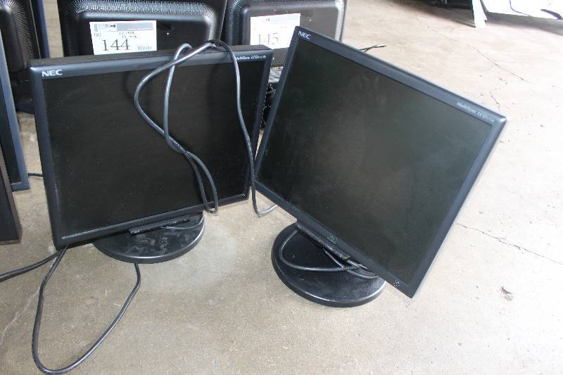 lot 141 image: Lot of (2) NEC 17 LCD Monitors