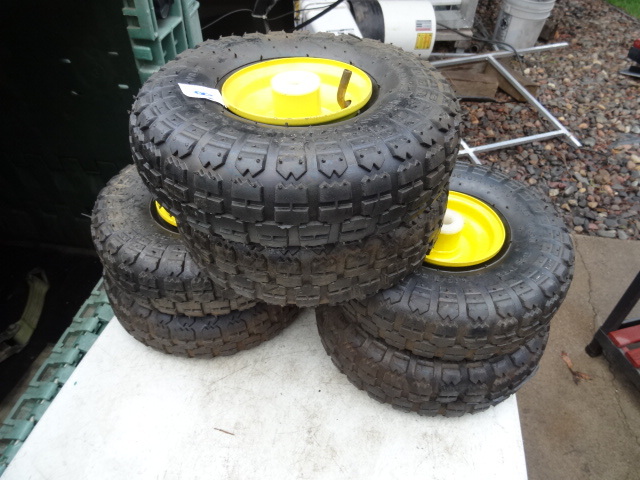 lot 29 image: 6 Balloon Tires New Rims  New Tires