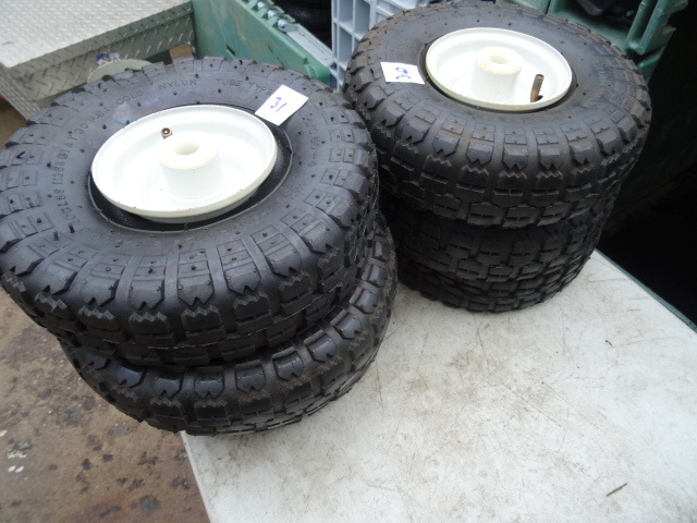 lot 33 image: 6 Balloon Tires New Rims  New Tires
