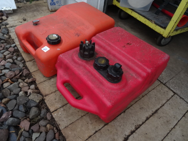 lot 81 image: 2 Out Board Motor Tanks 6 Gal. Each