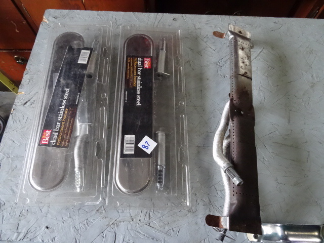 lot 87 image: 2 New and 1 Used Grill Burners