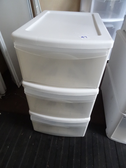 lot 97 image: 3 Sterilite Bins 12 X 18 X 7