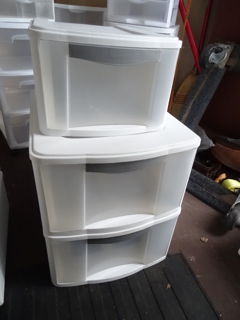 lot 98 image: 3 Sterilite Drawer Bins 1 is 13 X 16 X 9