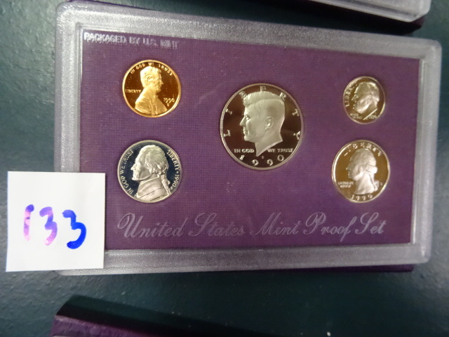 lot 133 image: United States Mint Proof Set 1990