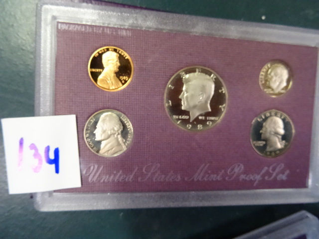 lot 134 image: United States Mint Proof Set 1989