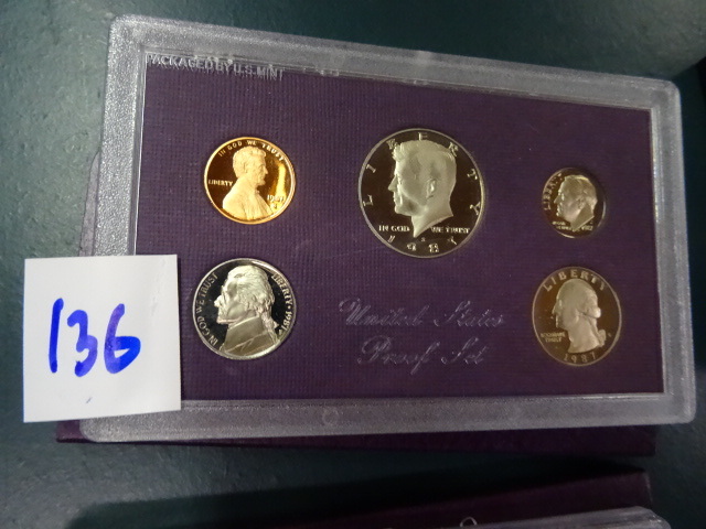 lot 136 image: United States Mint Proof Set 1987