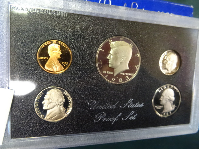 lot 140 image: United States Mint Proof Set 1983