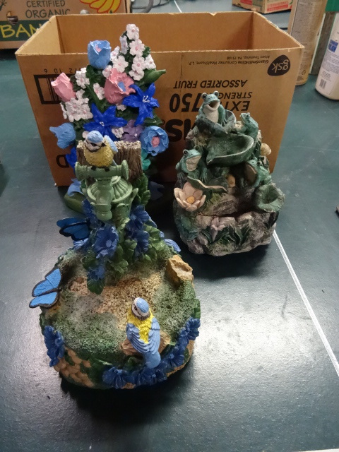lot 175 image: 2 Decorative Water Fountains,