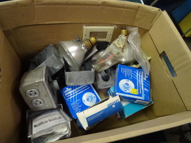 lot 185 image: Misc Wall Anchors Misc Electrical