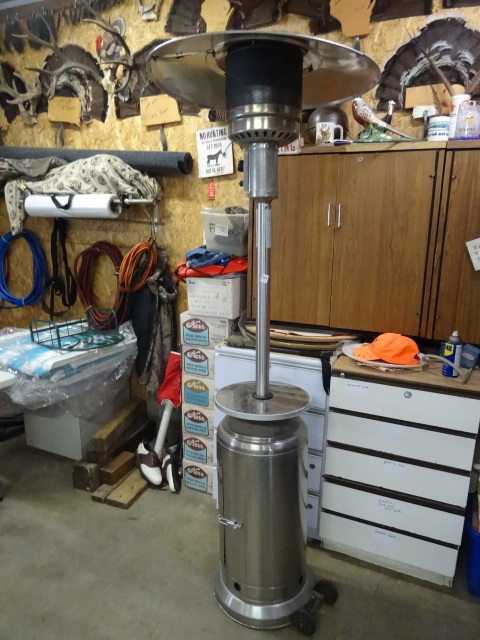 lot 207 image: Propane Patio Heater Works