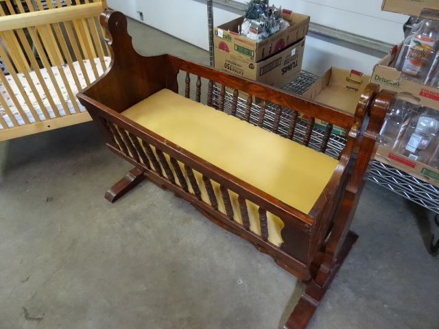 lot 235 image: Vintage Wood Rocking Cradle