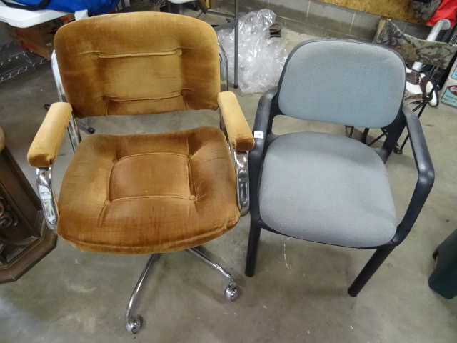 lot 238 image: Office Chair On Wheels