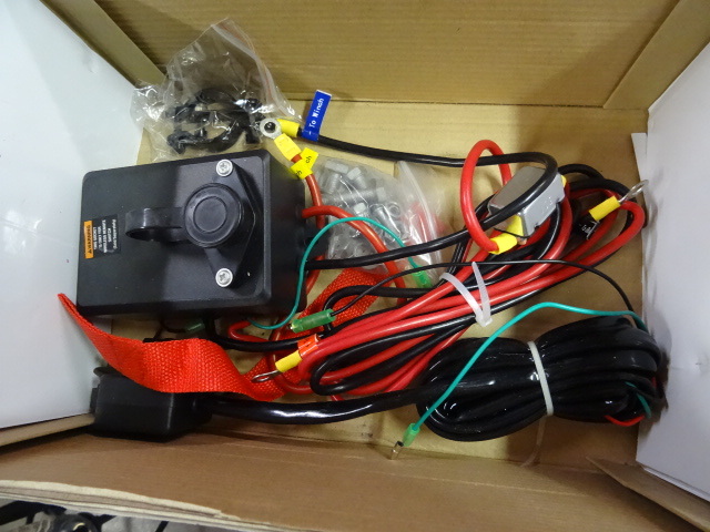 lot 243 image: 2000 Lb. Winch Wiring Kit