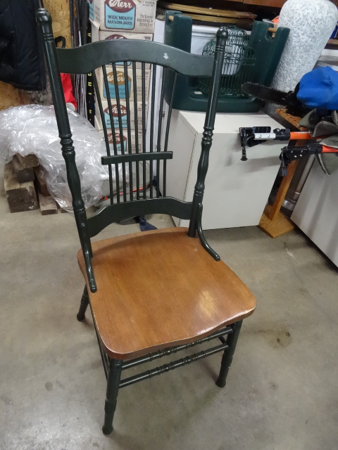 lot 338 image: Wood Kitchen Chair