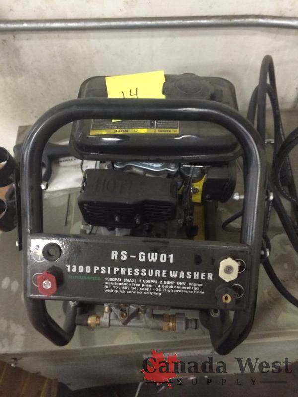 lot 14 image: NEW 2.5 HP GAS PRESSURE WASHER COLD WATER CLEANER