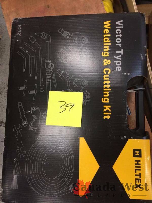 lot 39 image: NEW WELDING  CUTTING SET VICTORY TYPE