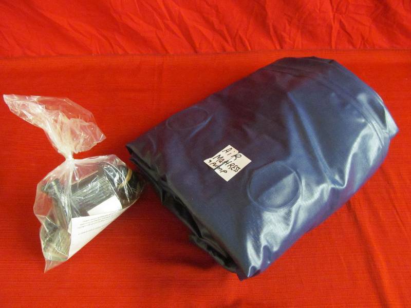 lot 2 image: air mattress