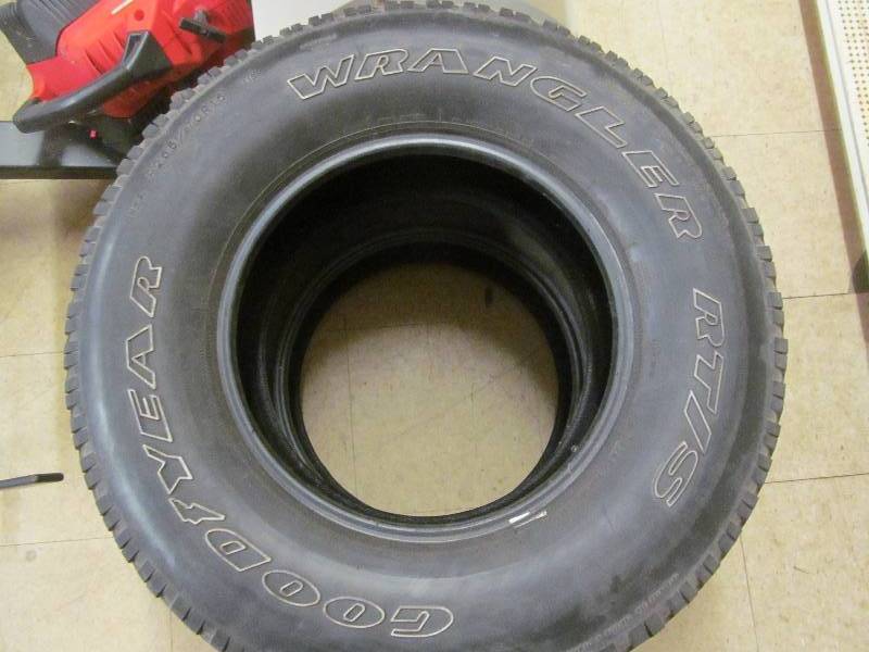 lot 4 image: Good Year Wrangler Tires