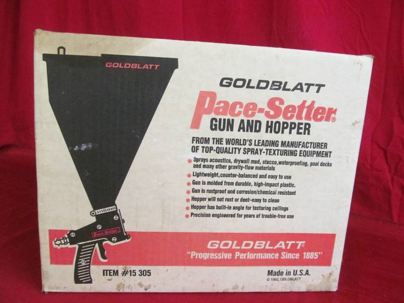 lot 5 image: Goldblatt Pace setter Gun and Hopper