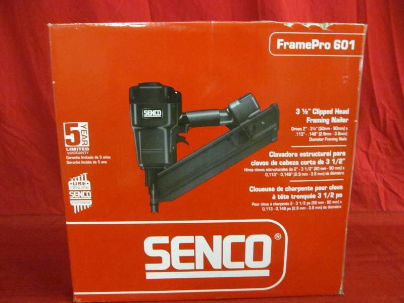 lot 7 image: Senco airNailer