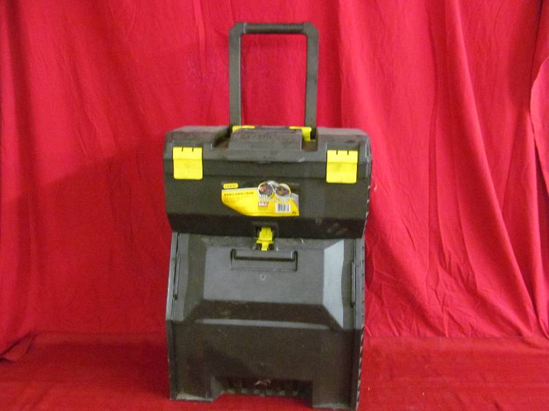 lot 55 image: Stanley work center