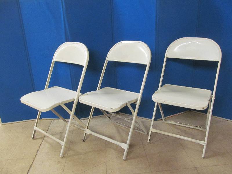 lot 122 image: Chairs