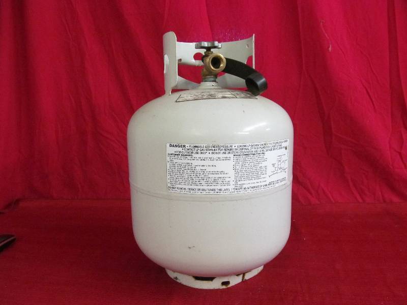 lot 126 image: LP Cylinder