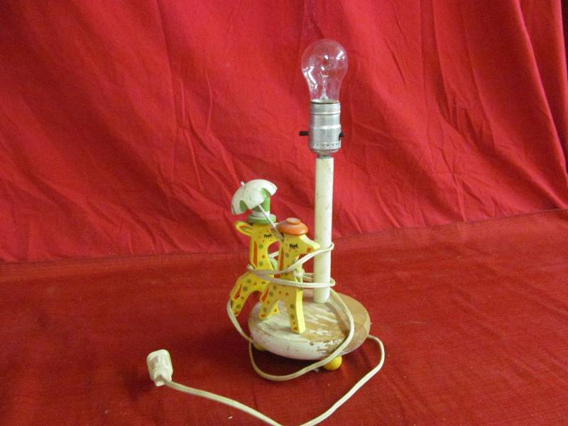 lot 146 image: Lamp