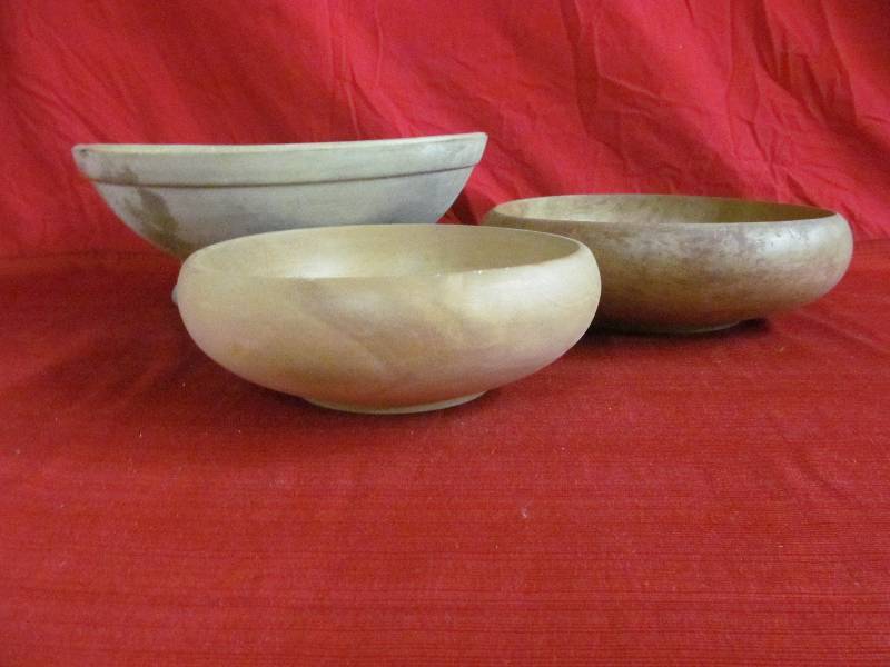 lot 152 image: Bowls