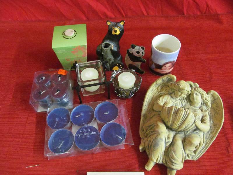 lot 161 image: Candles