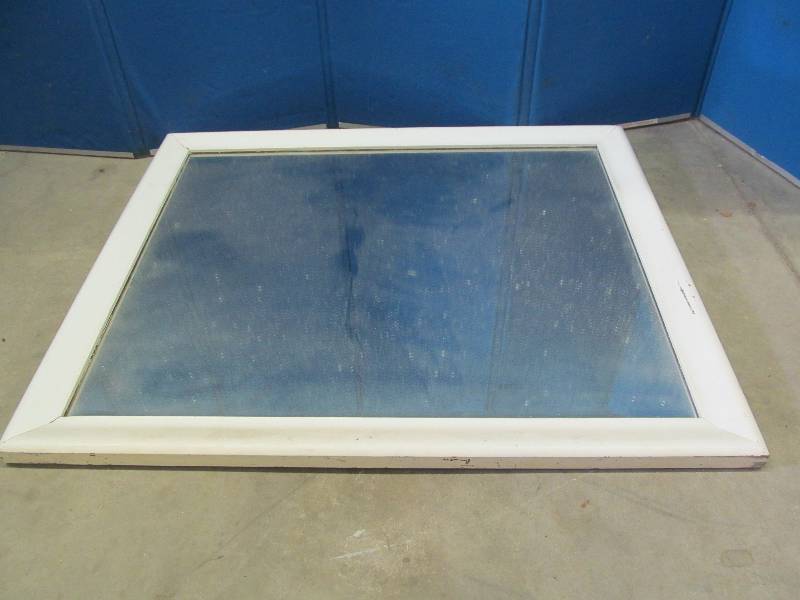 lot 98 image: mirror