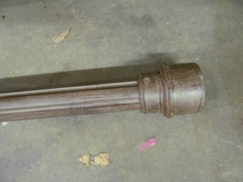 lot 116 image: Yard Lamp Pole