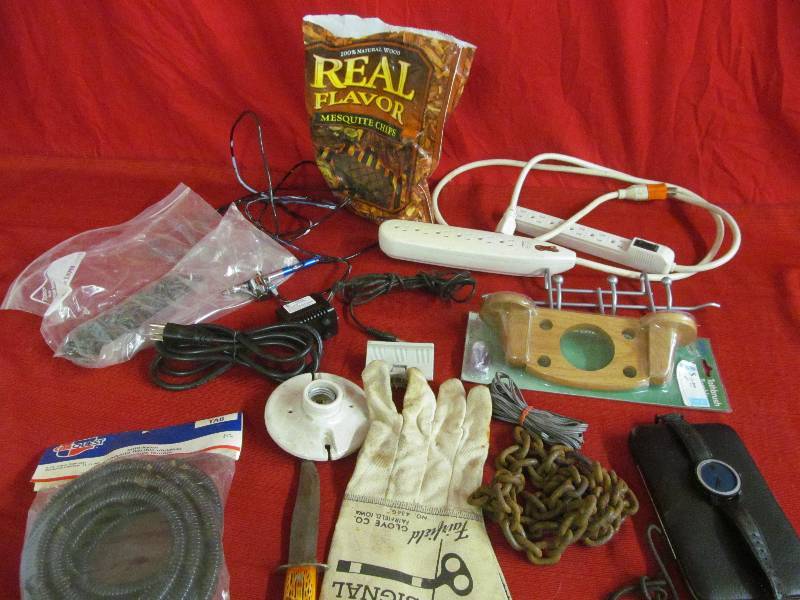 lot 176 image: Household Items