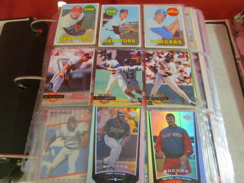 lot 191 image: Trading Cards