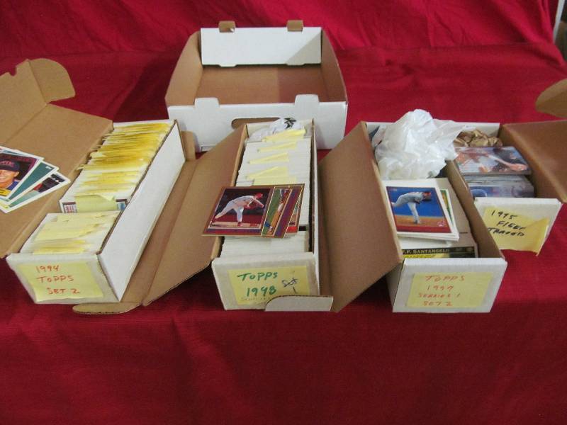 lot 192 image: Trading Cards