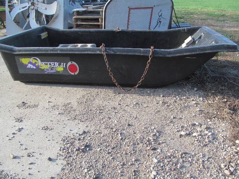 lot 49 image: sled