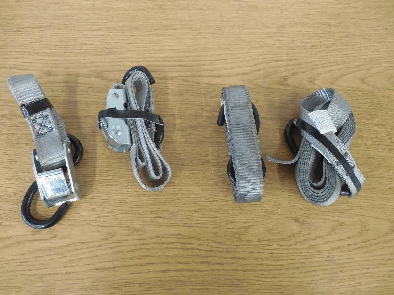 lot 7 image: SET OF 2 PULL TIGHT RATCHET STRAPS