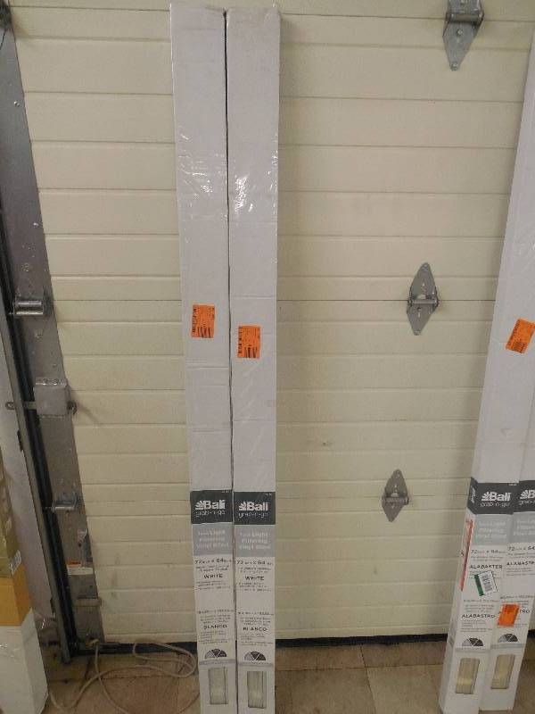 lot 42 image: (2) 72X64 WINDOW BLINDS WHITE