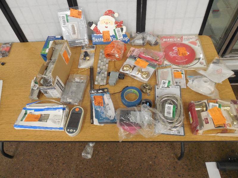lot 62 image: RANDOM BOX LOT OF STUFF