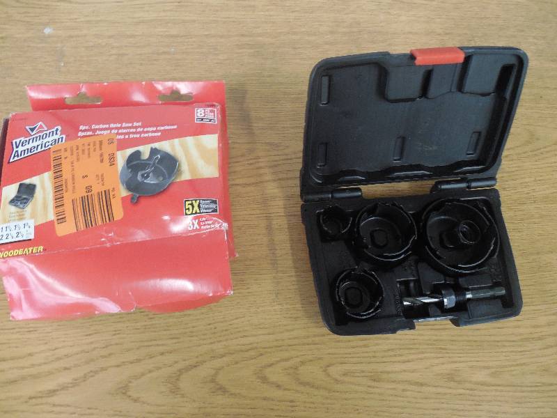 lot 68 image: VERMONT AMERICAN 8 PIECE CARBON HOLE SAW SET