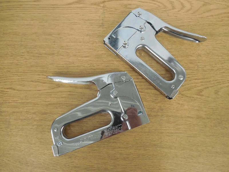 lot 123 image: (2) HAND STAPLERS