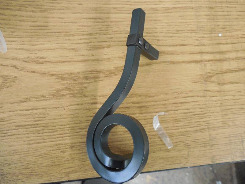 lot 154 image: (23) Iron Craft 3-12 in. (89mm) Wrought Iron Swirl Cabinet Pull
