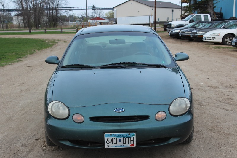 1996 Ford Taurus GL