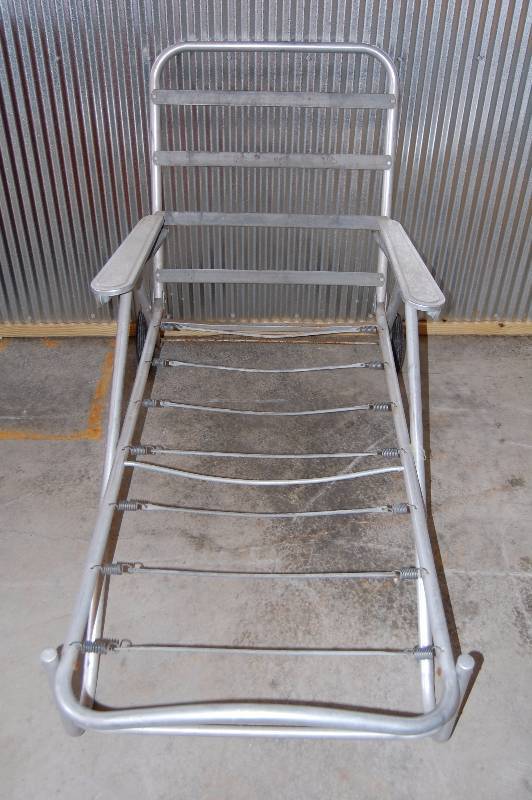 Metal Lounge Chair Frame